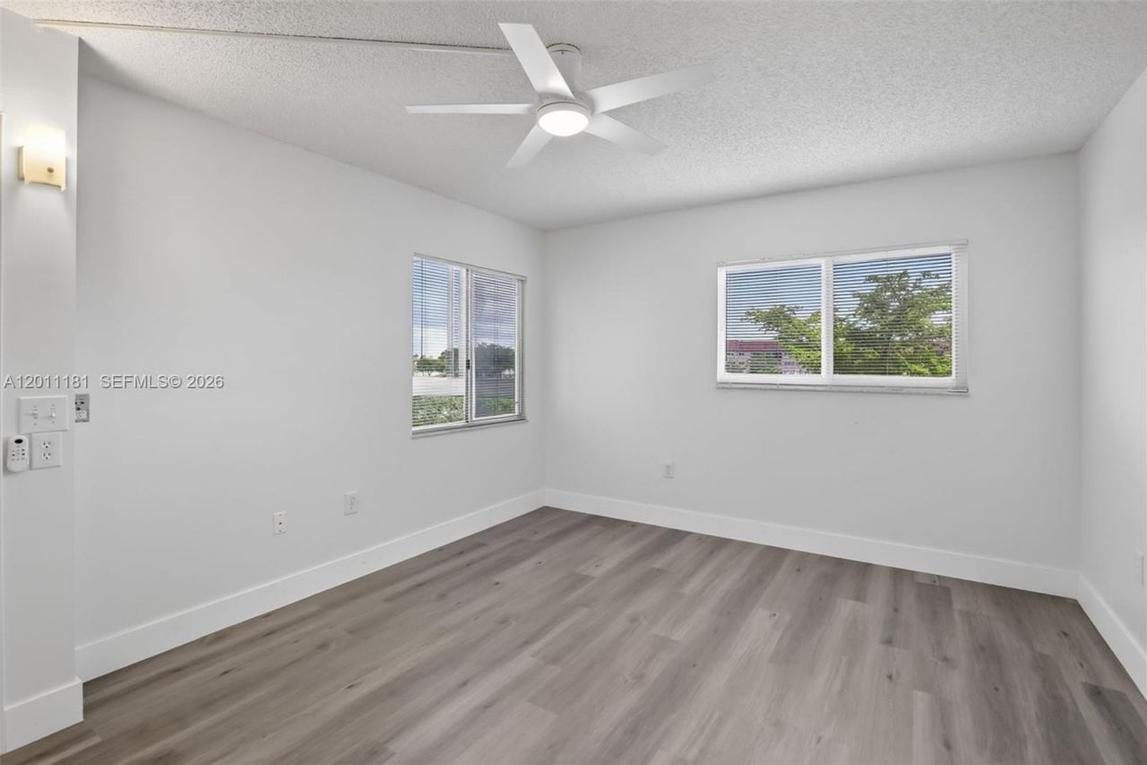 13700 SW 11th St, Unit 309A, Pembroke Pines, FL 33027 Photo