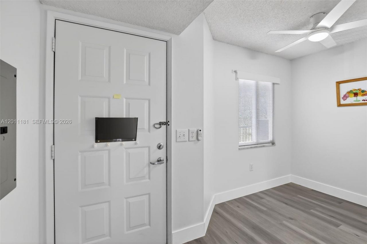 13700 SW 11th St, Unit 309A, Pembroke Pines, FL 33027 Photo
