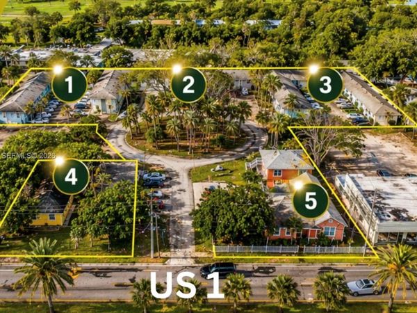 1208 S Ridgewood Ave , Daytona, FL 32114