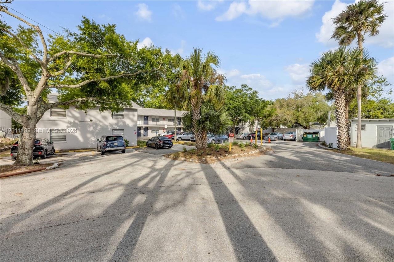 1208 S Ridgewood Ave , Daytona, FL 32114 Photo