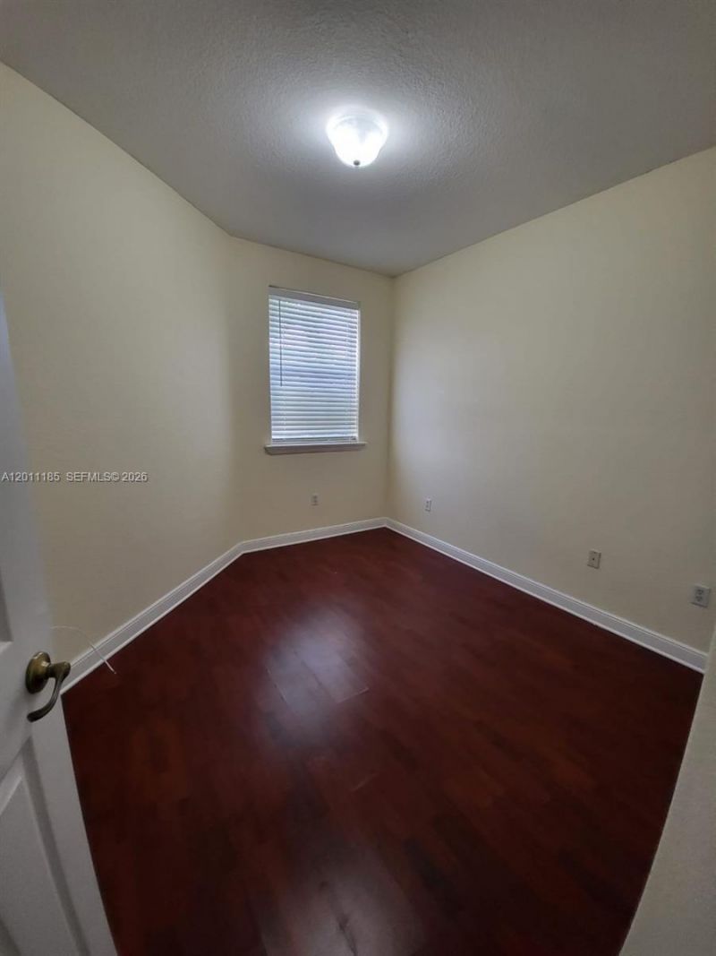 5470 NW 107th Ave , Unit 807, Doral, FL 33178 Photo