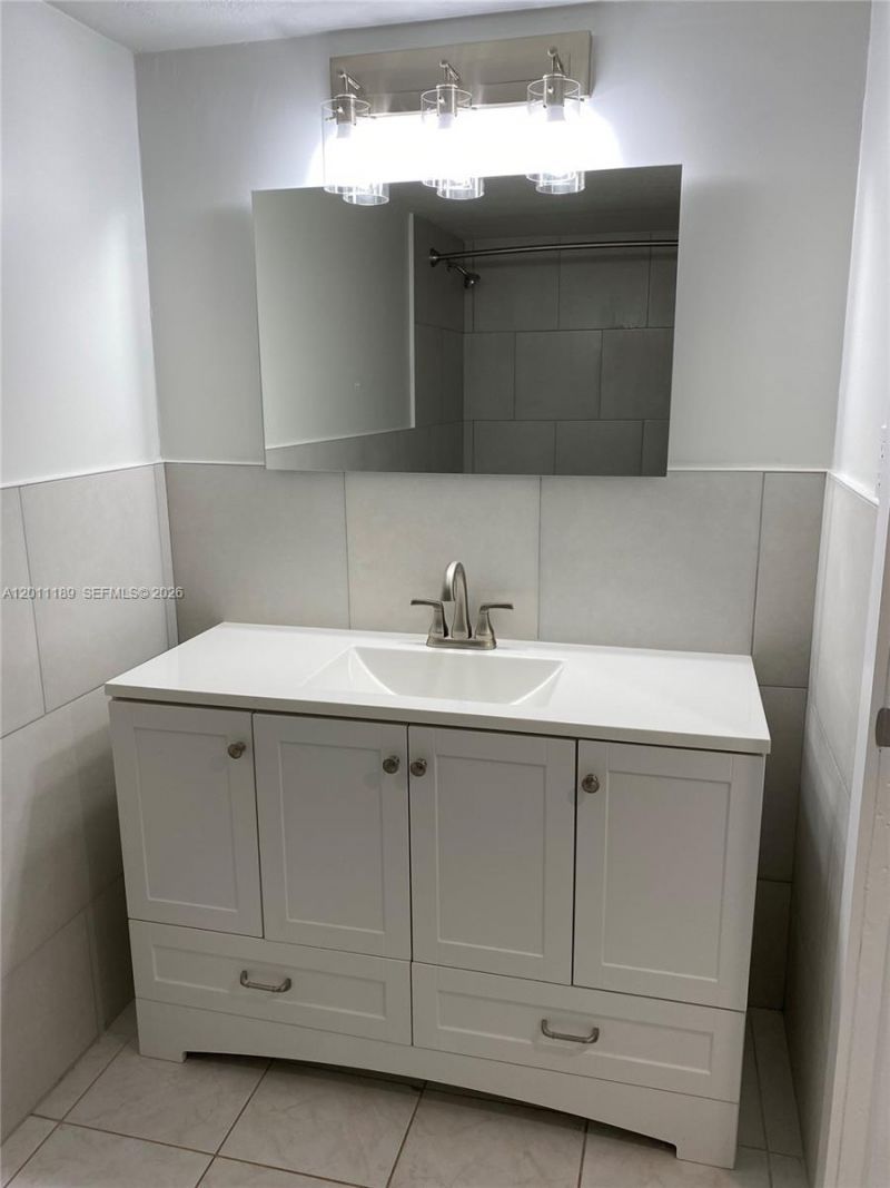 455 S Pine Island Rd , Unit 110C, Plantation, FL 33324 Photo