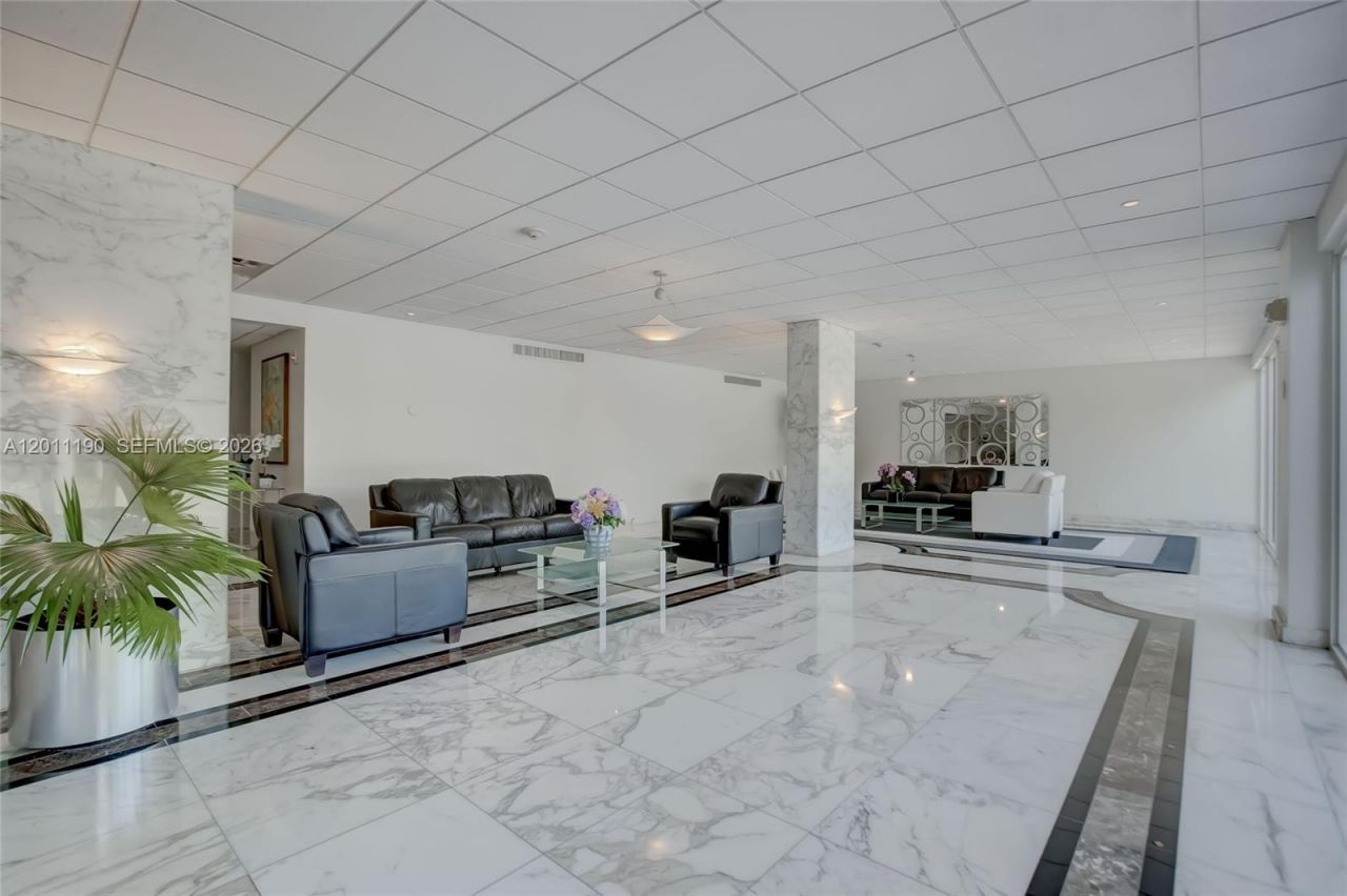 3000 E Sunrise Blvd, Unit PHB, Fort Lauderdale, FL 33304 Photo