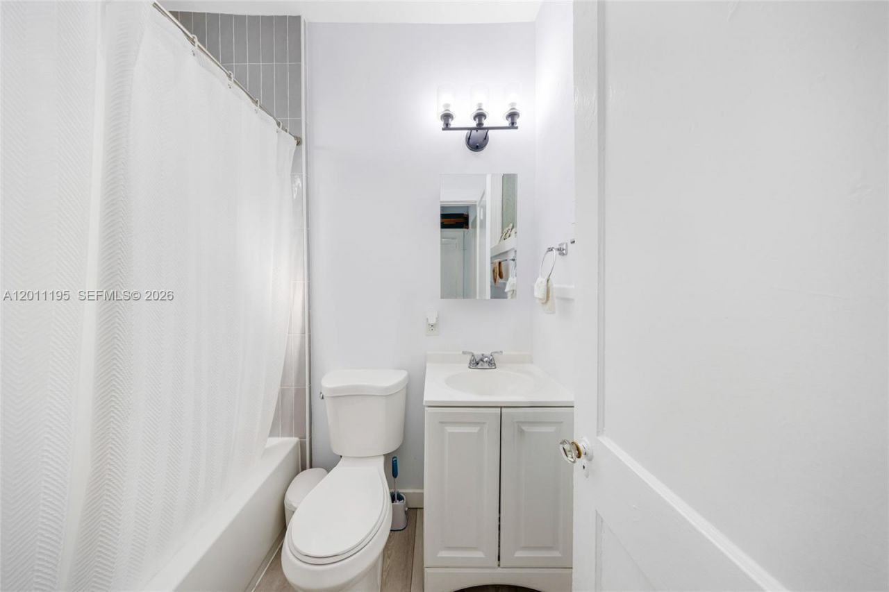 1610 Salzedo St , Coral Gables, FL 33134 Photo