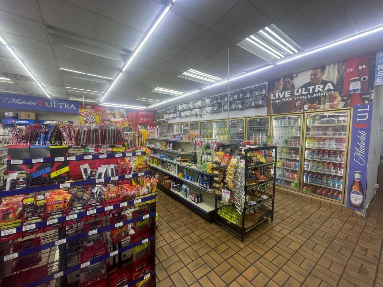 895 N Nova , Daytona, FL 32117 Photo