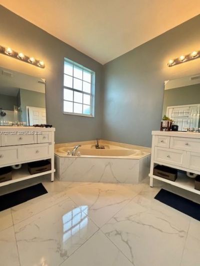 641 NE 21st Ter , Homestead, FL 33033 Photo
