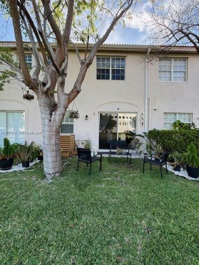 641 NE 21st Ter , Homestead, FL 33033 Photo