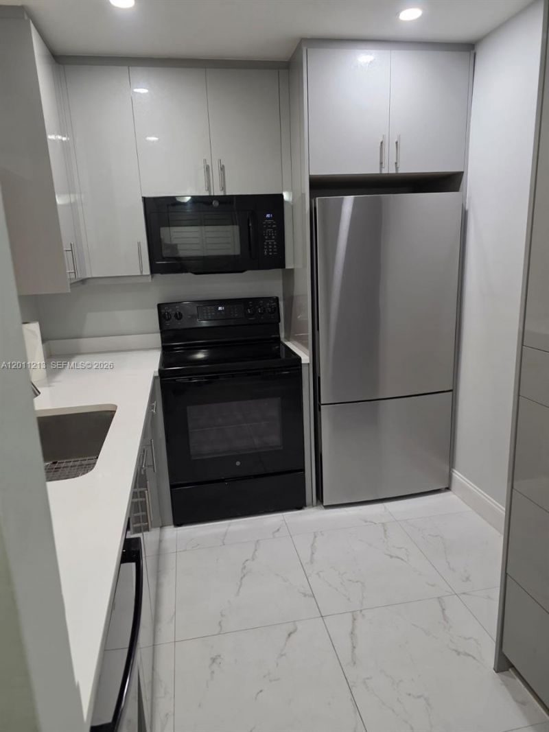 4163 NW 90th Ave, Unit 202, Coral Springs, FL 33065 Photo