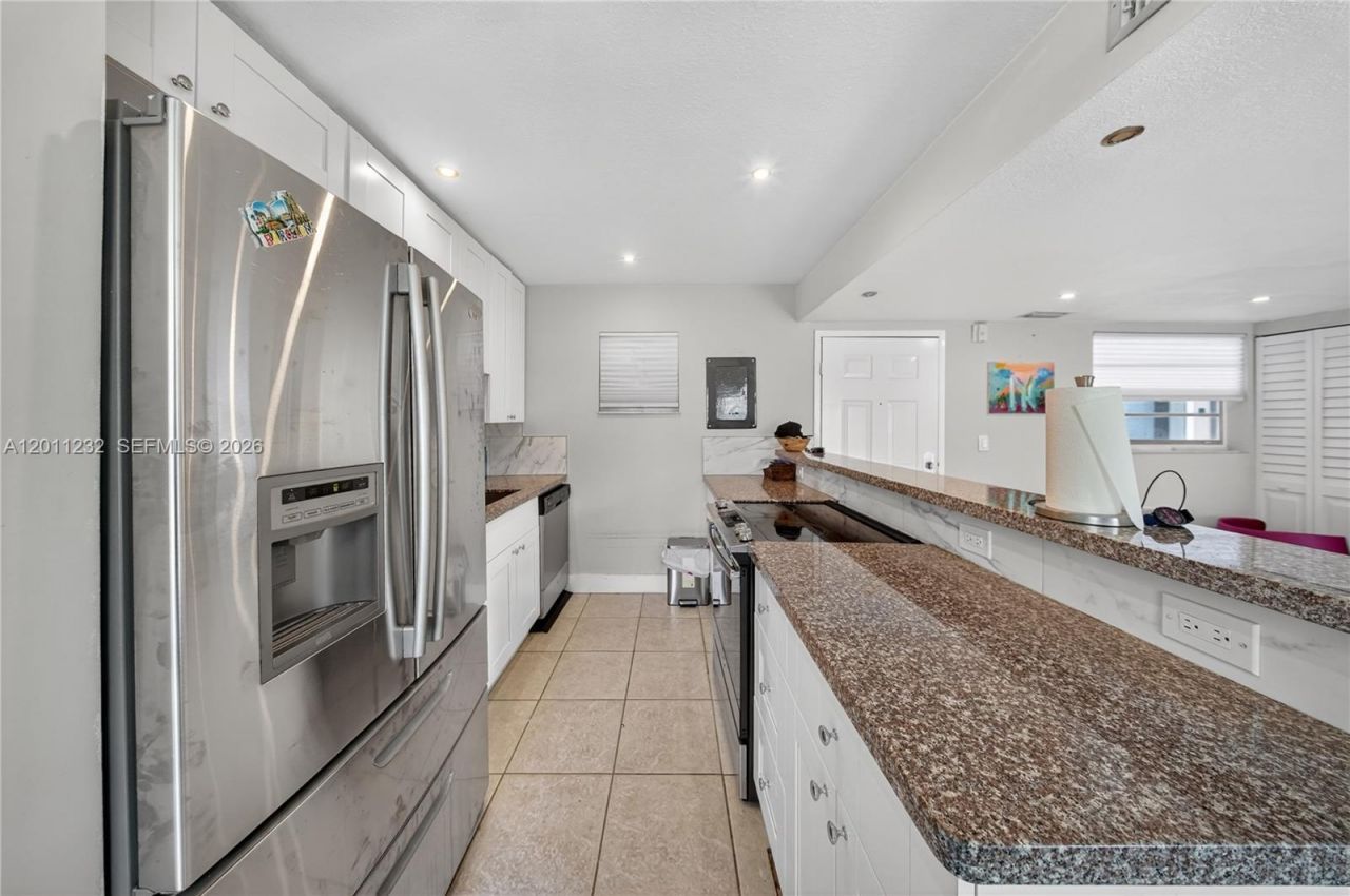 399 NW 72nd Ave , Unit 209, Miami, FL 33126 Photo