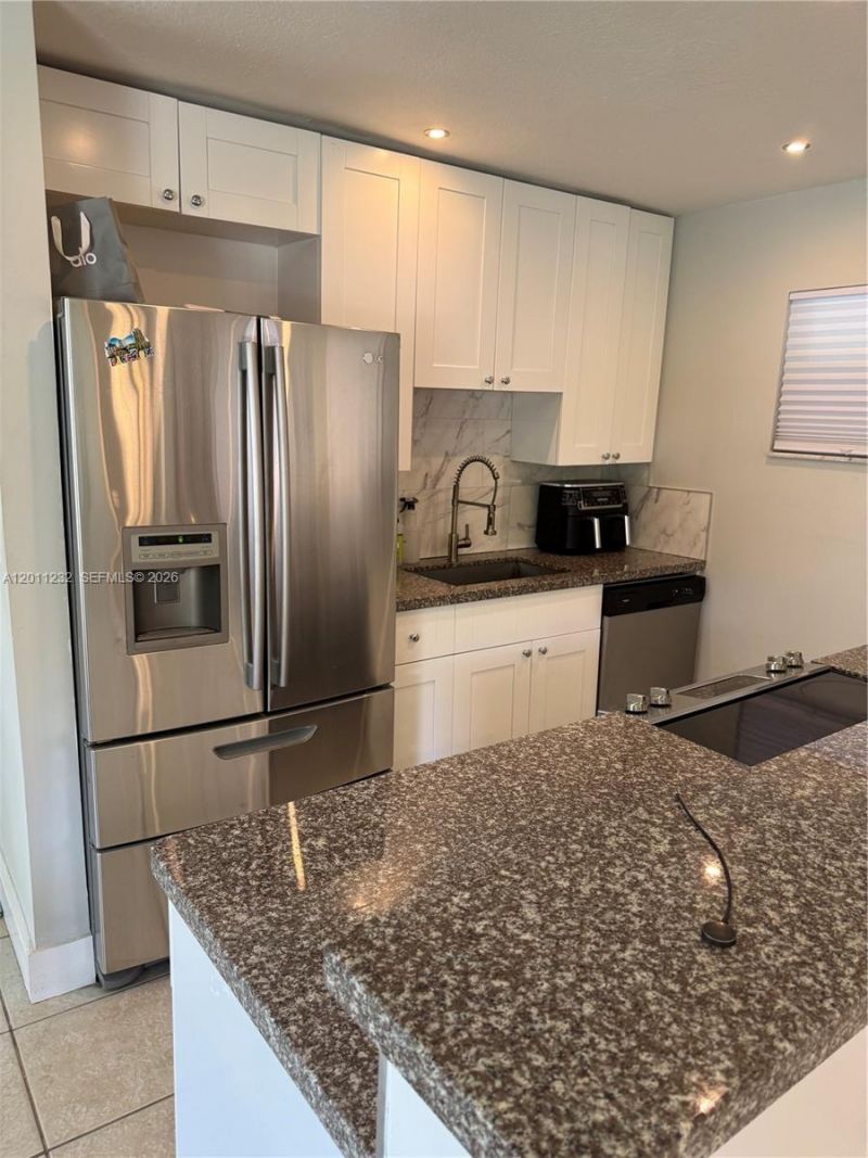 399 NW 72nd Ave , Unit 209, Miami, FL 33126 Photo
