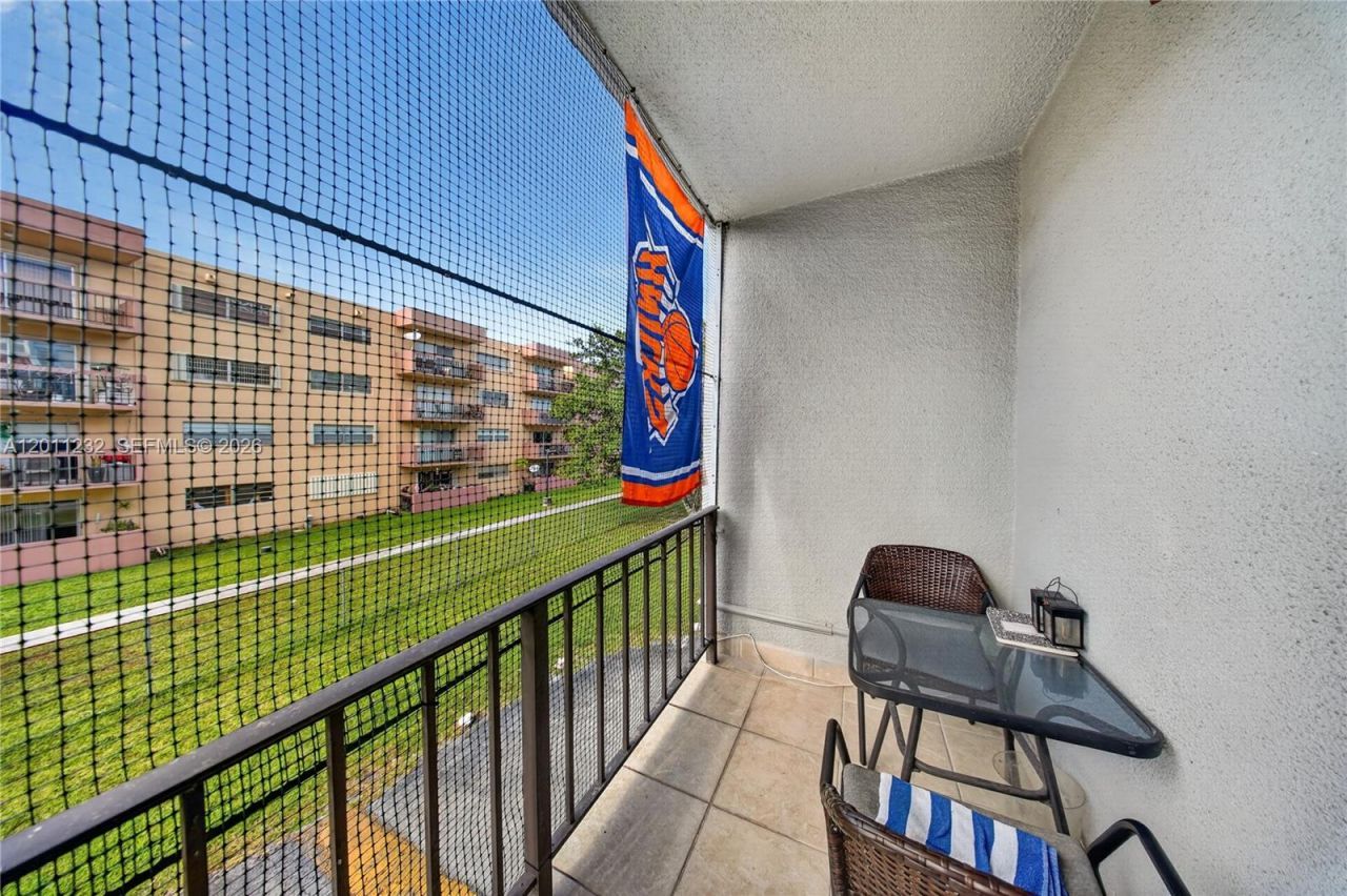 399 NW 72nd Ave , Unit 209, Miami, FL 33126 Photo