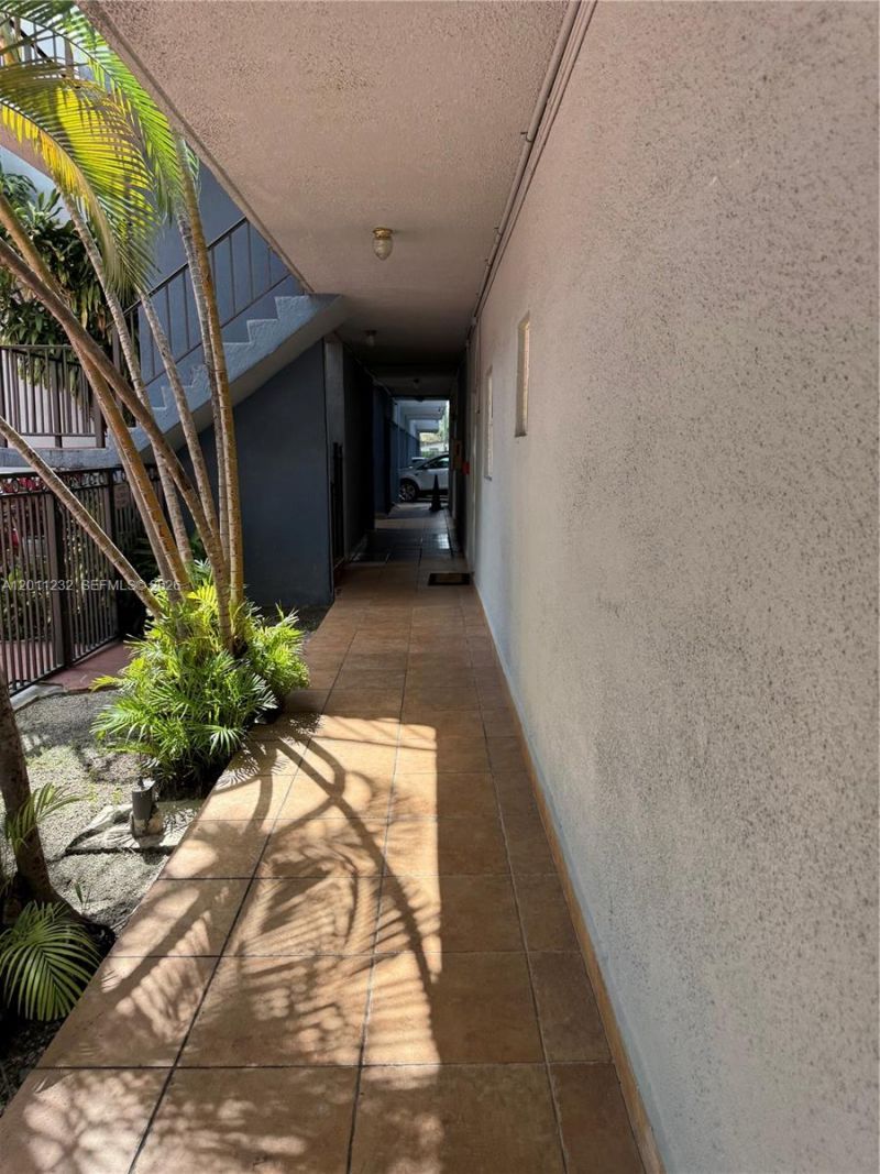 399 NW 72nd Ave , Unit 209, Miami, FL 33126 Photo