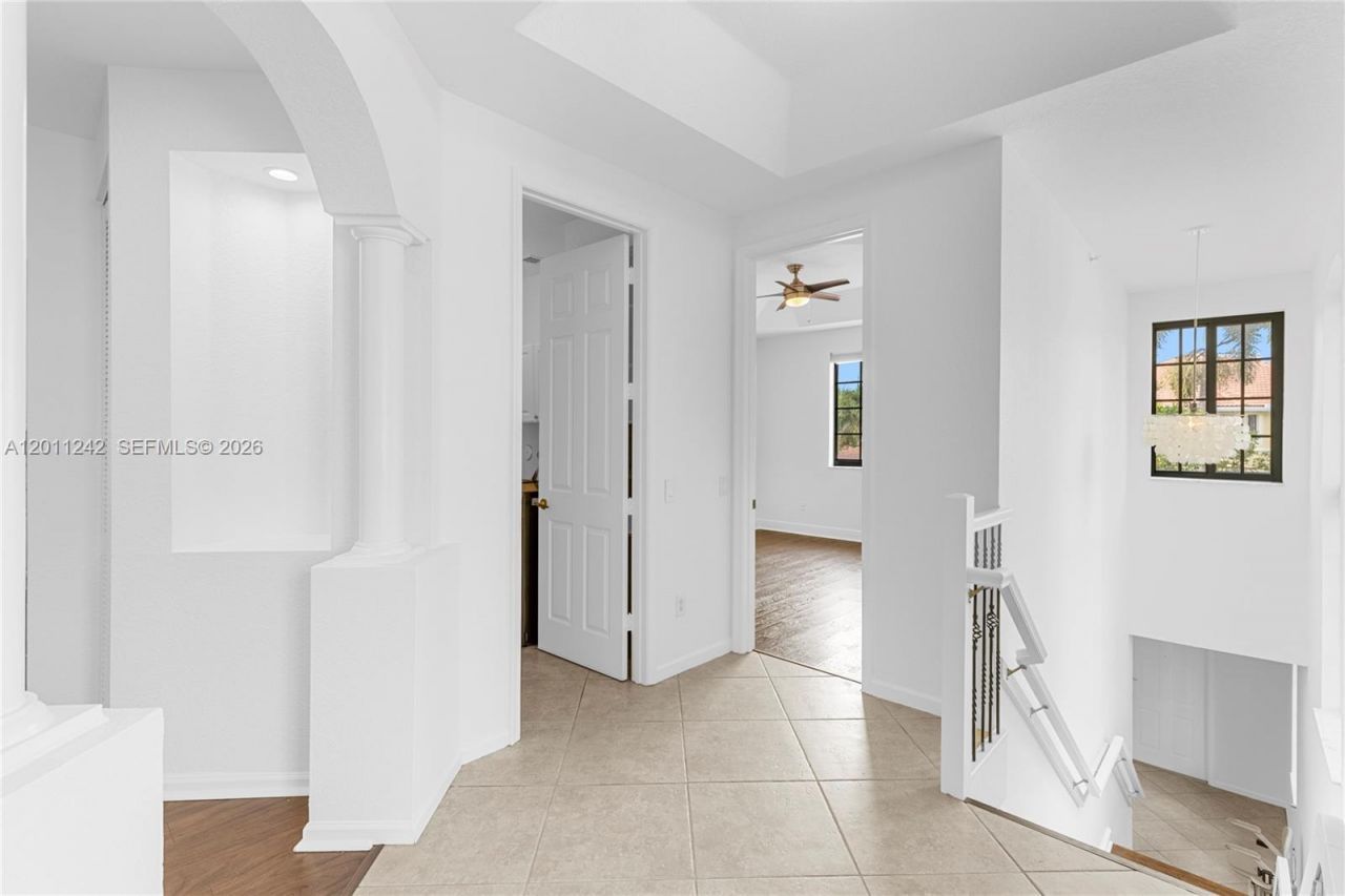 1559 Passion Vine Cr, Unit 7-2, Weston, FL 33326 Photo