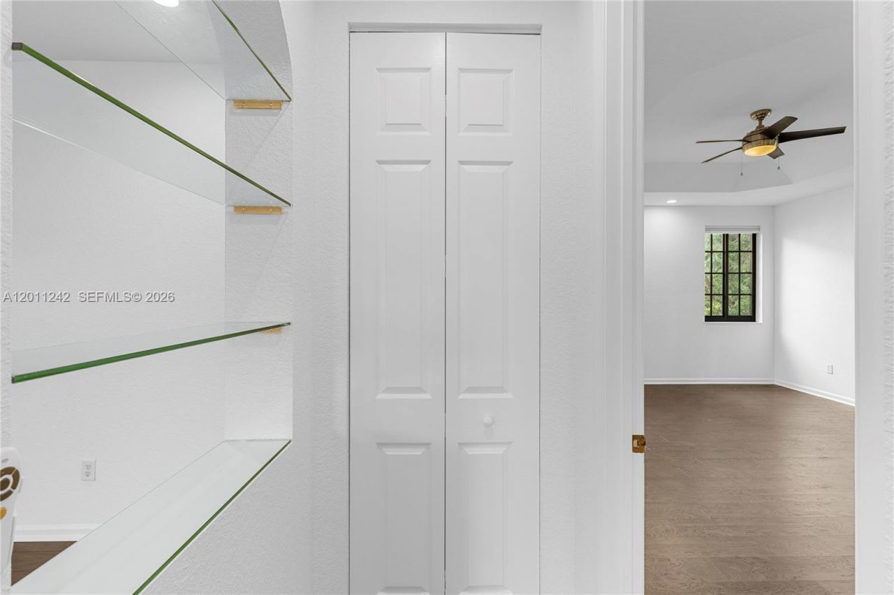 1559 Passion Vine Cr, Unit 7-2, Weston, FL 33326 Photo
