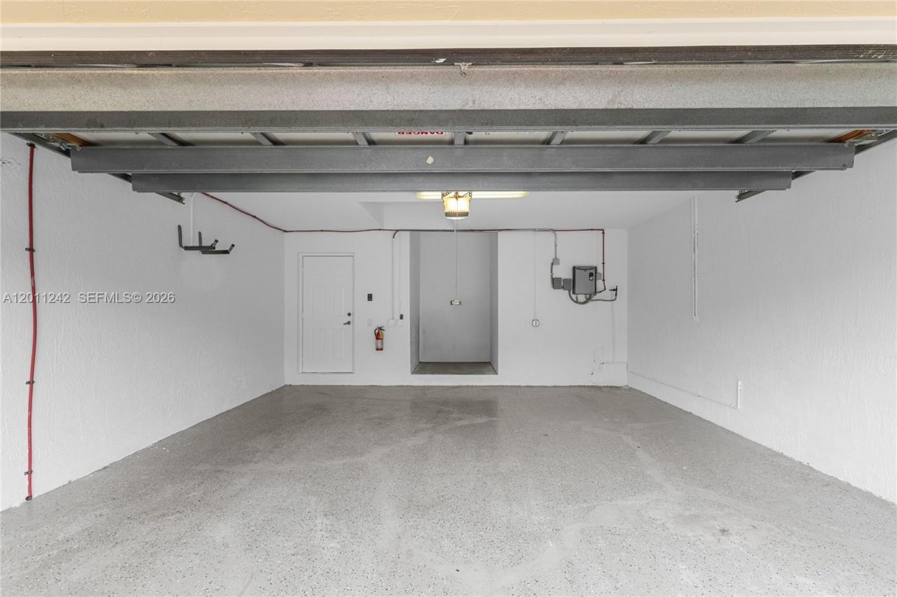 1559 Passion Vine Cr, Unit 7-2, Weston, FL 33326 Photo