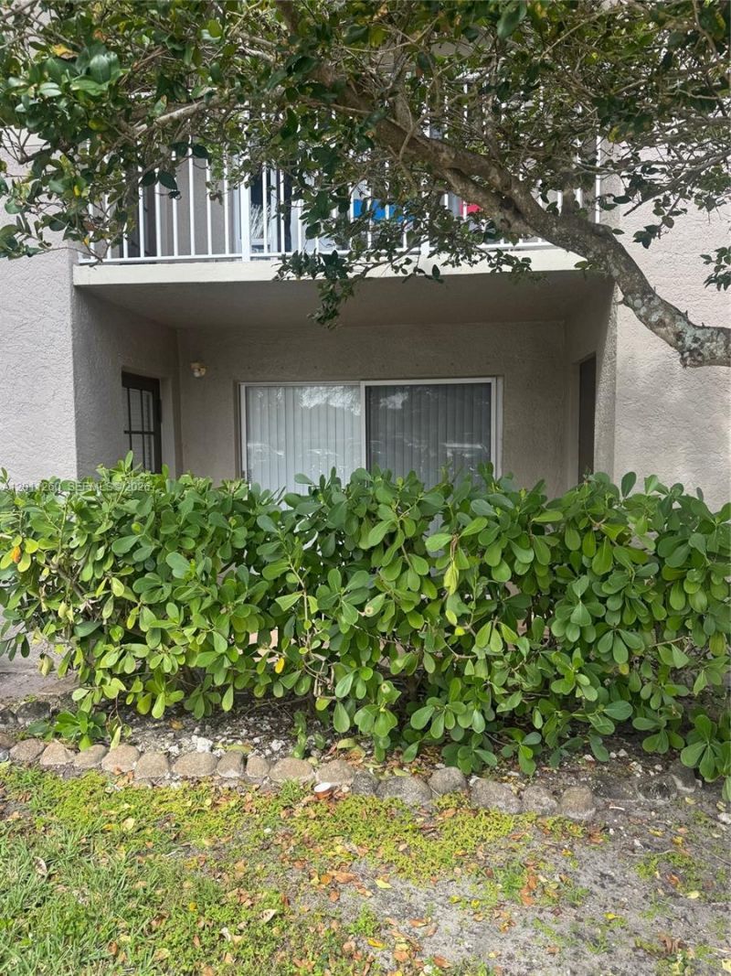 5065 Wiles Rd , Unit 103, Coconut Creek, FL 33073 Photo