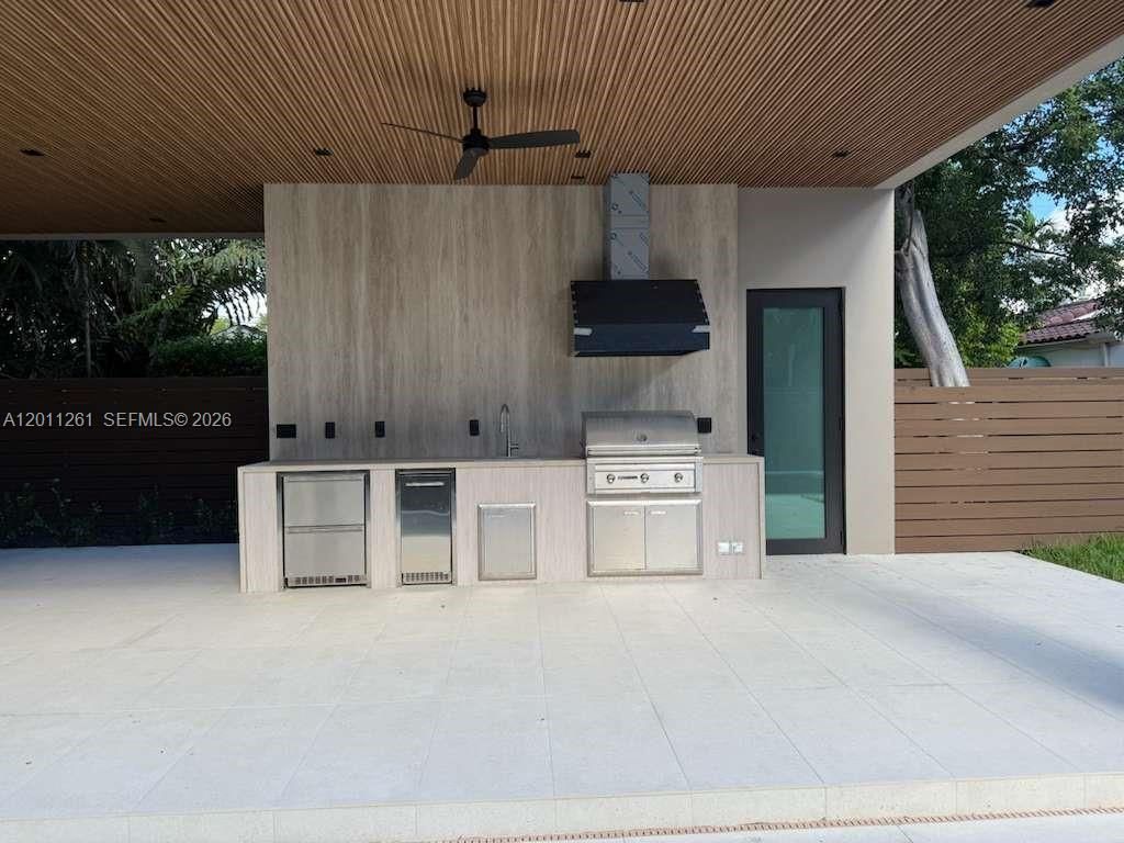 135 SW 29th Rd, Miami, FL 33129 Photo