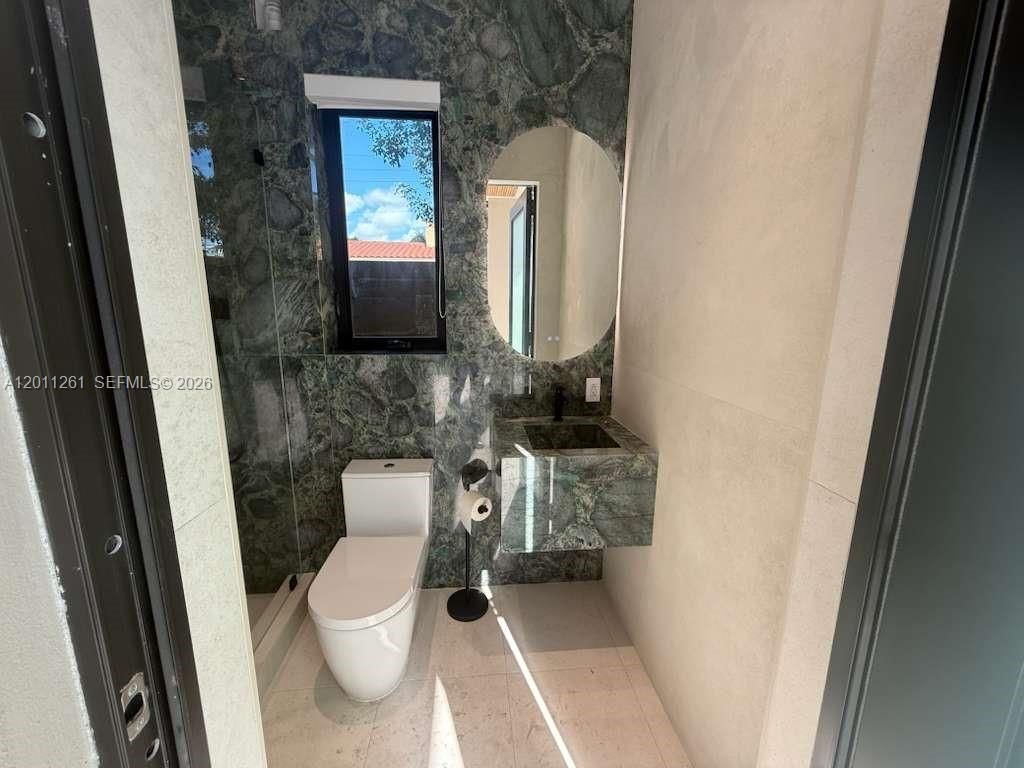 135 SW 29th Rd, Miami, FL 33129 Photo