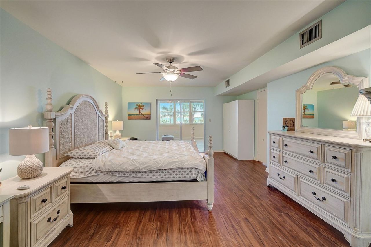 5108 Brittany Drive S, Unit 205, Saint Petersburg, FL 33715 Photo