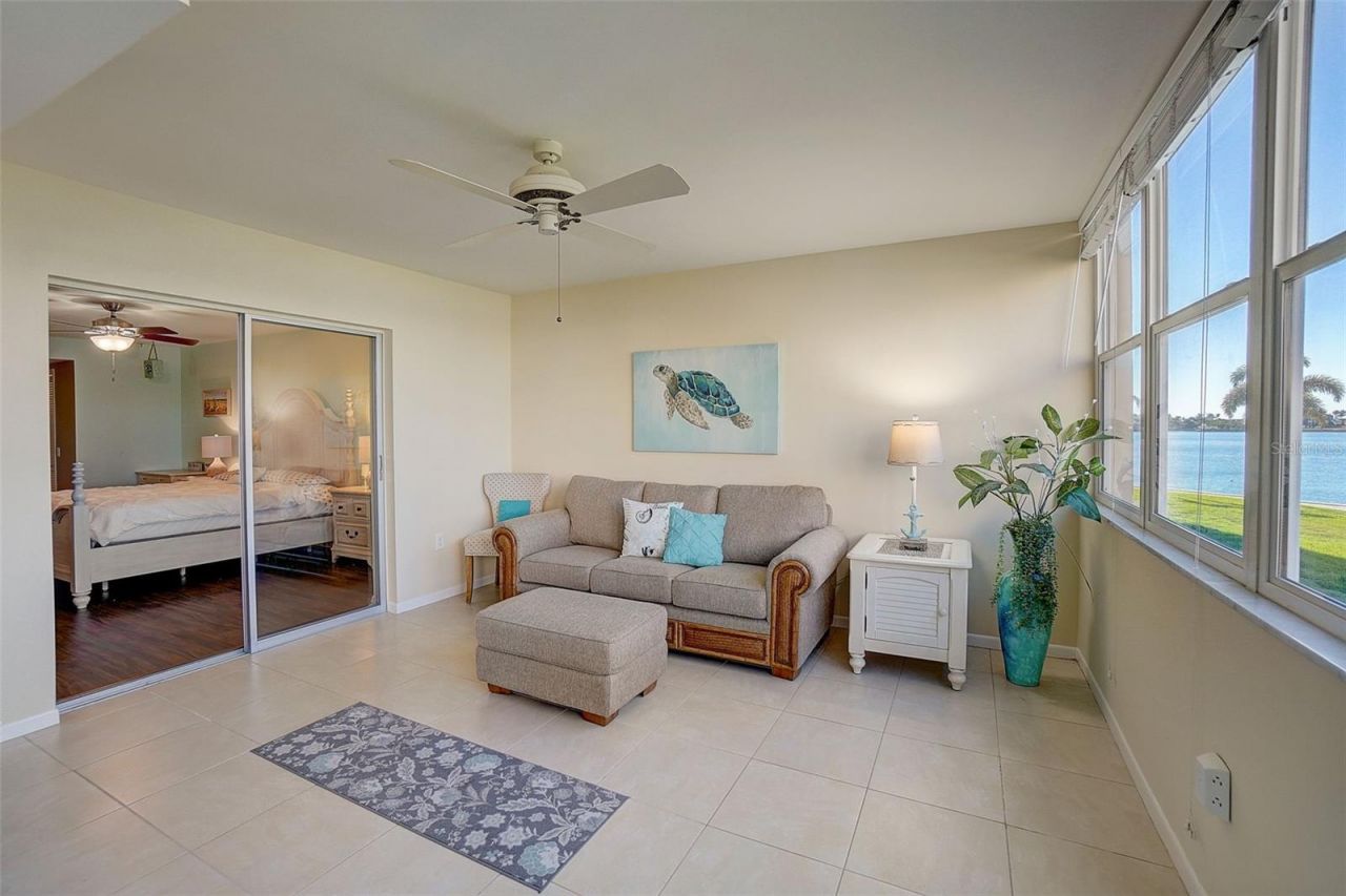 5108 Brittany Drive S, Unit 205, Saint Petersburg, FL 33715 Photo