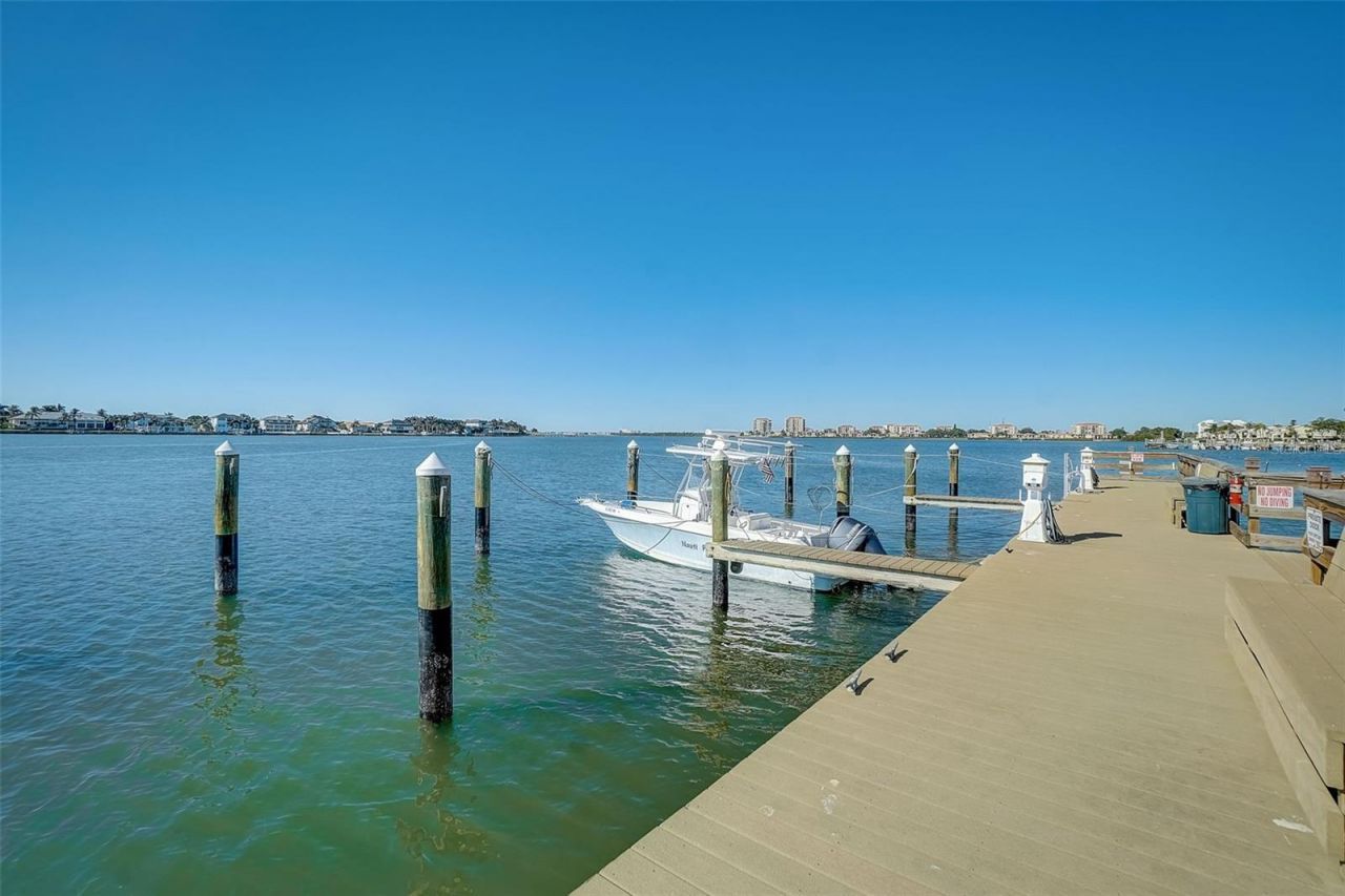 5108 Brittany Drive S, Unit 205, Saint Petersburg, FL 33715 Photo