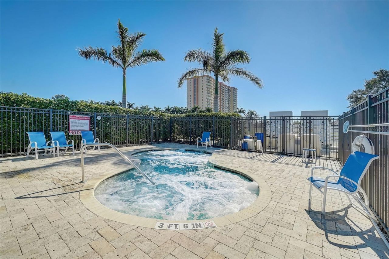 5108 Brittany Drive S, Unit 205, Saint Petersburg, FL 33715 Photo
