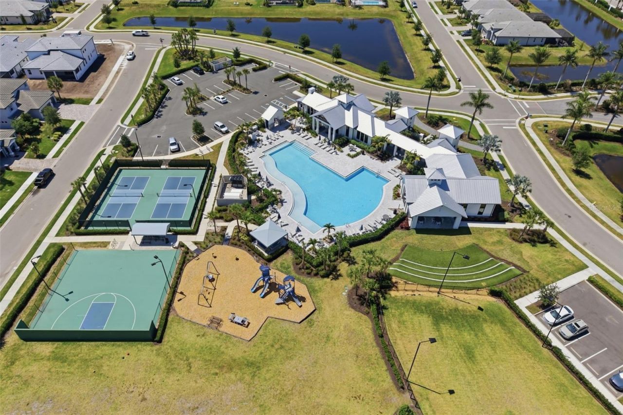 17237 Savory Mist Circle, Bradenton, FL 34211 Photo