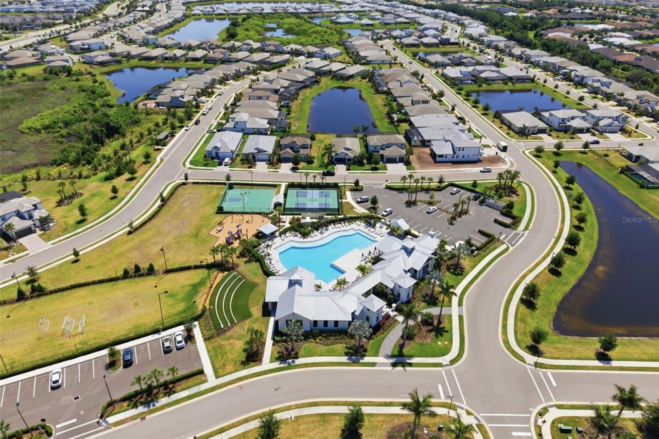 17237 Savory Mist Circle, Bradenton, FL 34211 Photo
