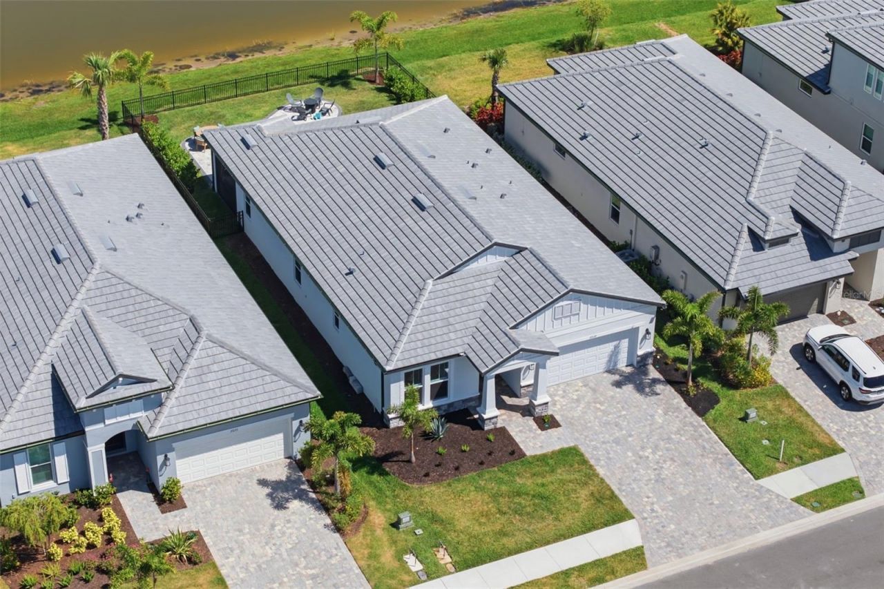 17237 Savory Mist Circle, Bradenton, FL 34211 Photo