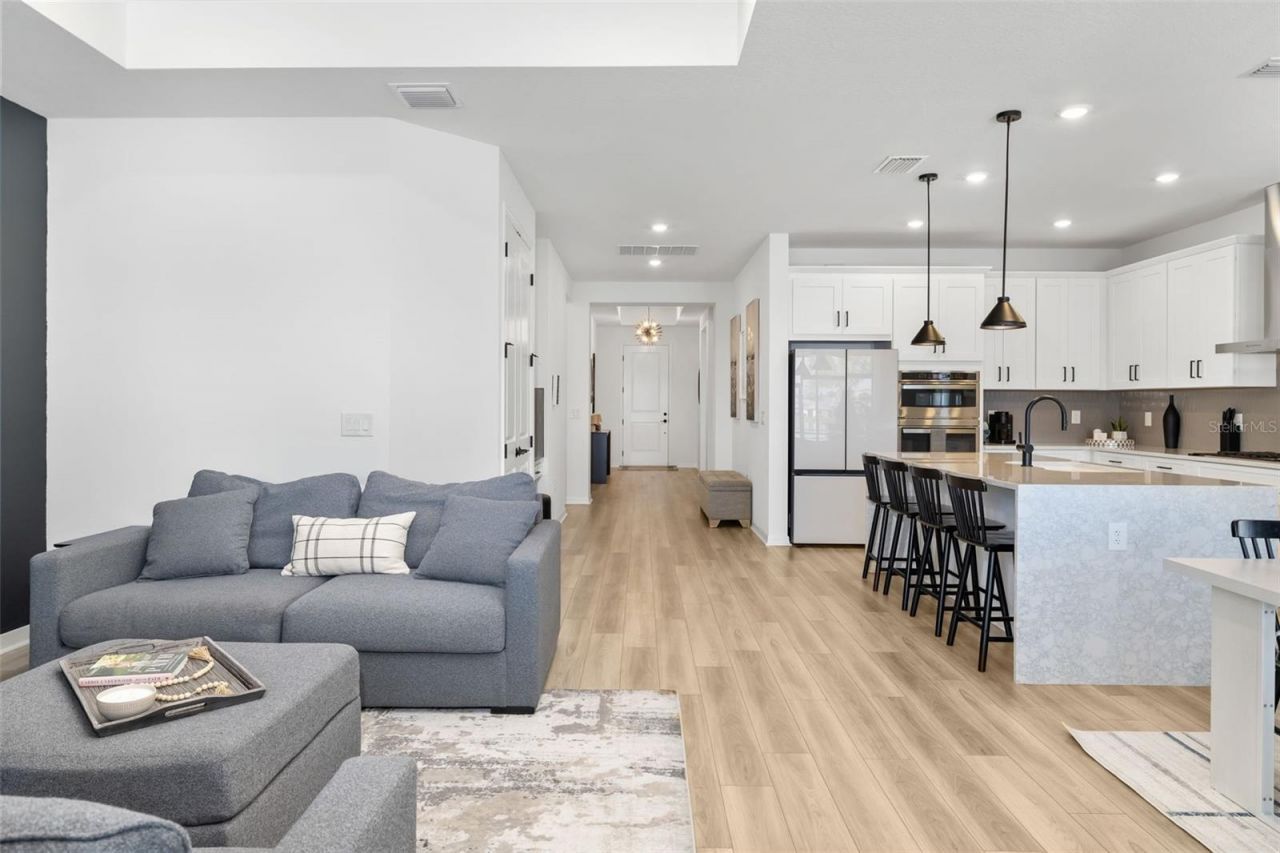 17237 Savory Mist Circle, Bradenton, FL 34211 Photo