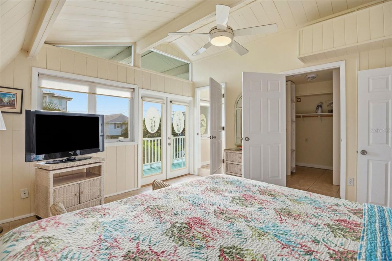 2508 Avenue B, Bradenton Beach, FL 34217 Photo