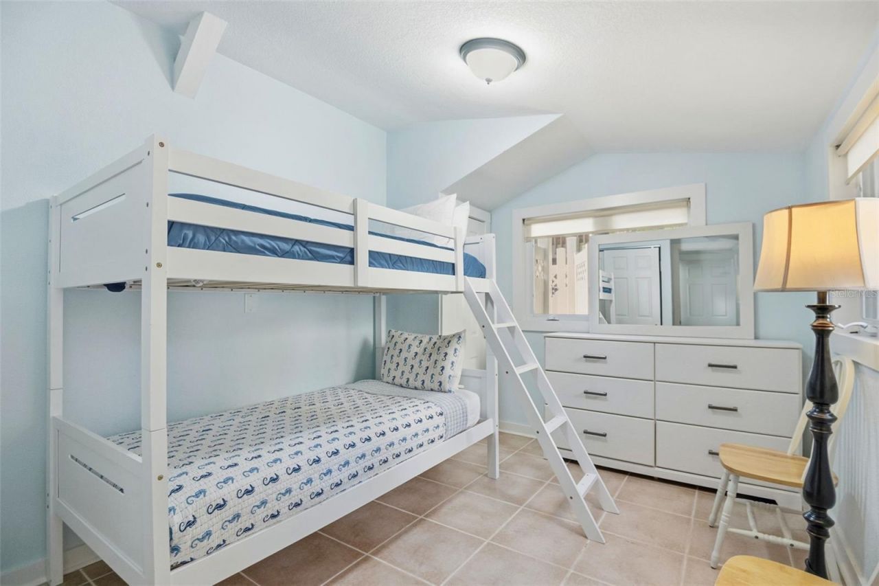 2508 Avenue B, Bradenton Beach, FL 34217 Photo