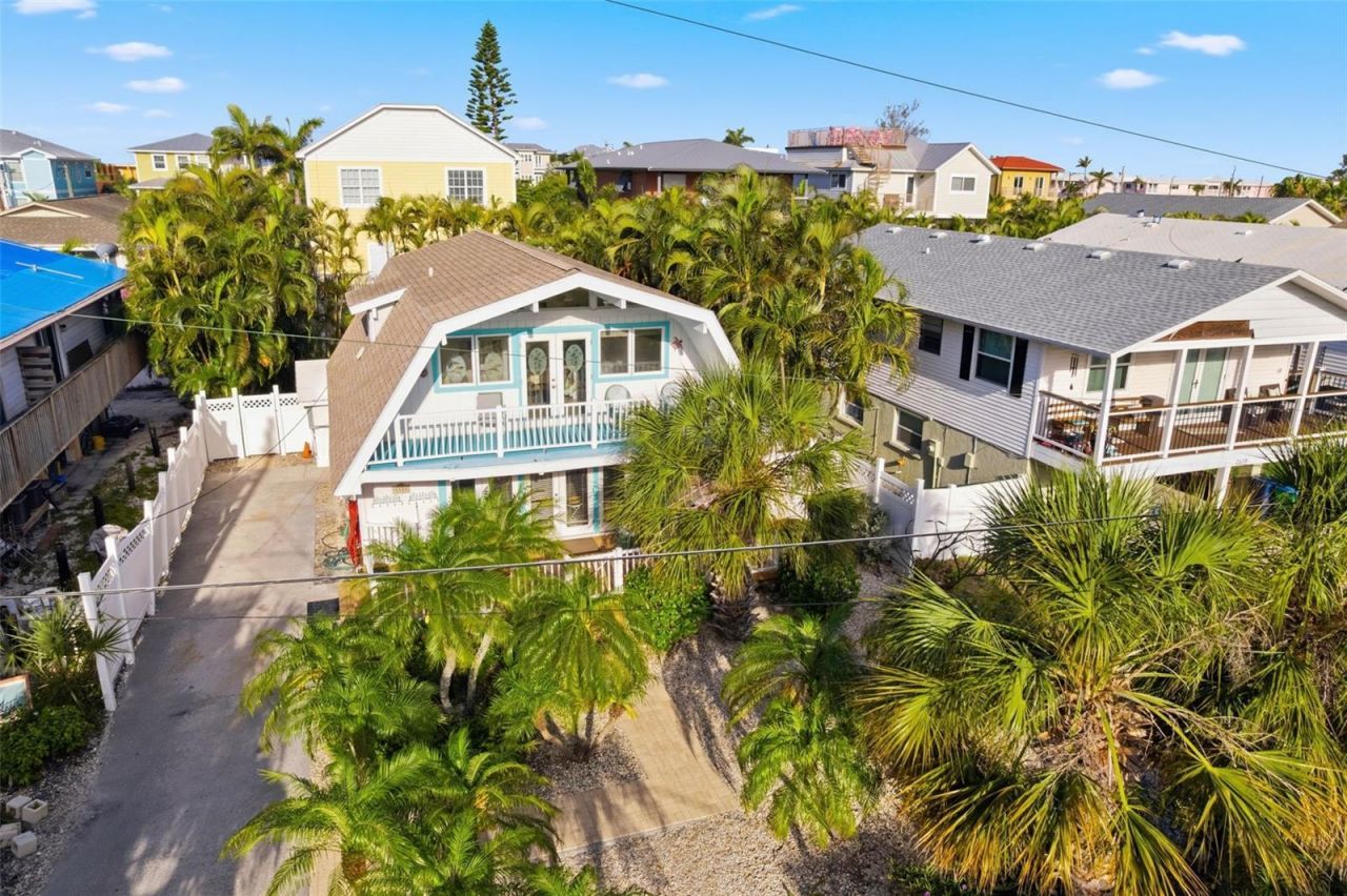 2508 Avenue B, Bradenton Beach, FL 34217 Photo