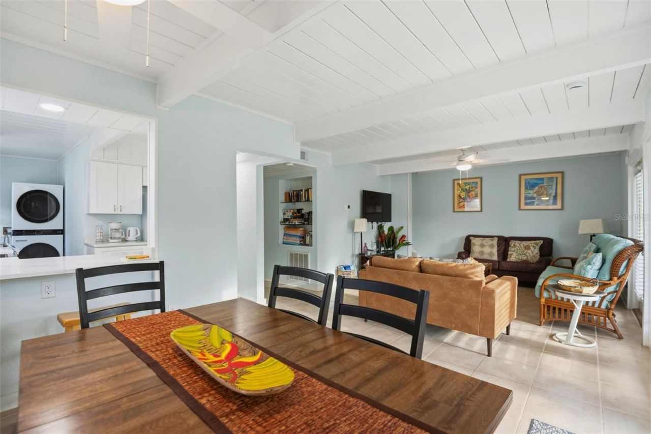 2508 Avenue B, Bradenton Beach, FL 34217 Photo