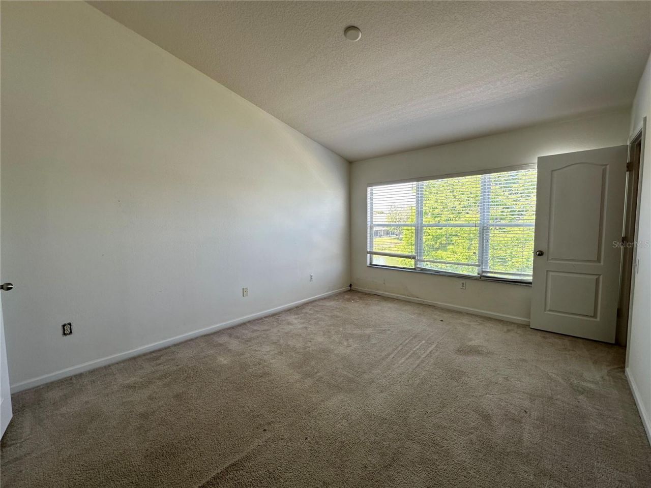 4871 Pond Ridge Drive , Riverview, FL 33578 Photo