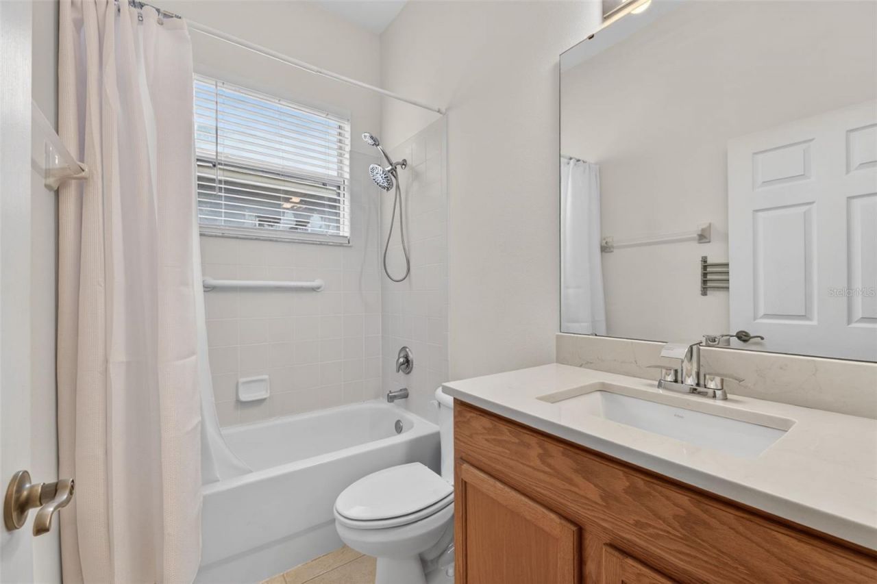 111 Flame Vine Way, Groveland, FL 34736 Photo