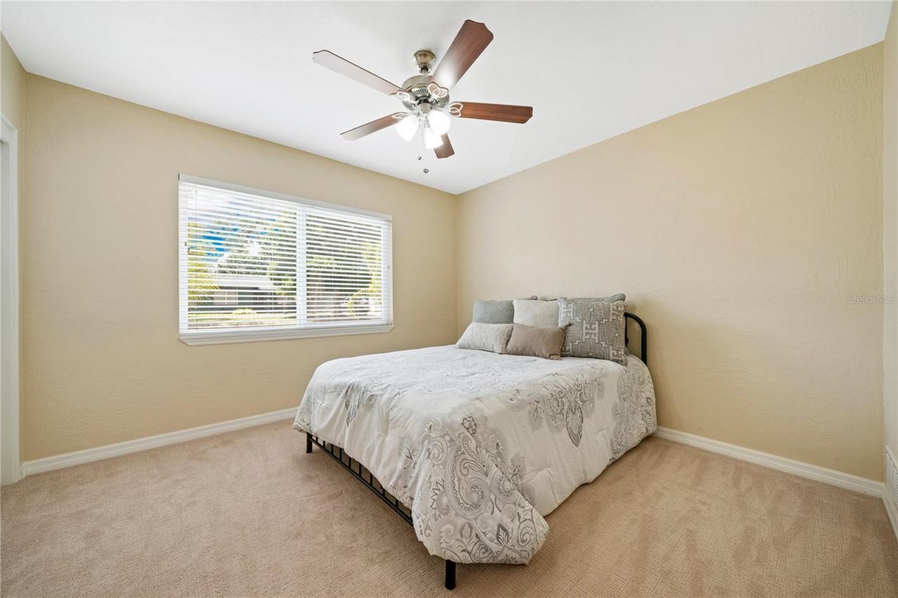 5965 15th Street N, Saint Petersburg, FL 33703 Photo