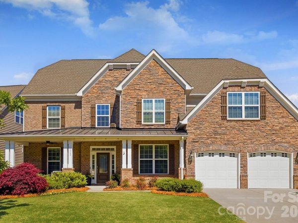 1989 Topaz Plaza, Davidson, NC 28036