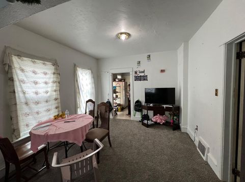 Main Photo