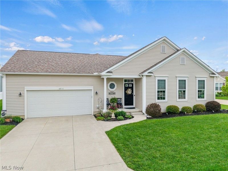 8744 Wakefield Run, North Ridgeville, OH 44039 Photo 2