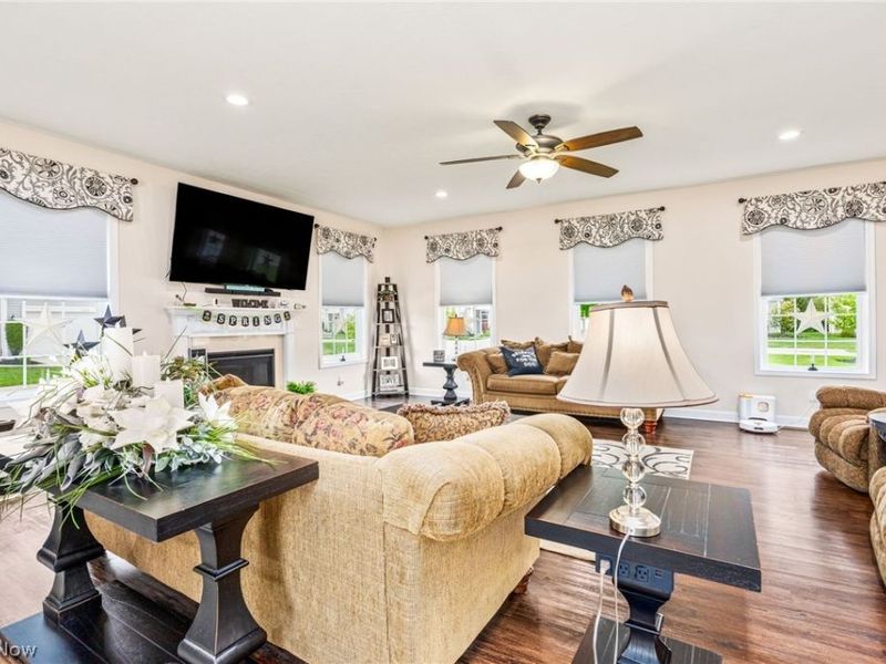8744 Wakefield Run, North Ridgeville, OH 44039 Photo 9