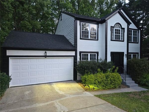 180 Preston Oaks Drive , Alpharetta, GA 30022