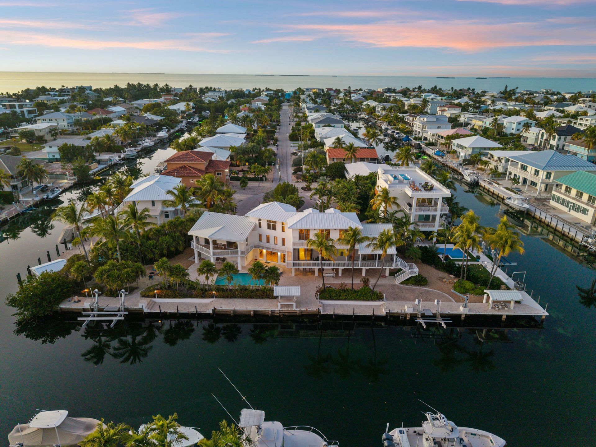 44 W Plaza Del Lago, Islamorada, FL 33036 Photo
