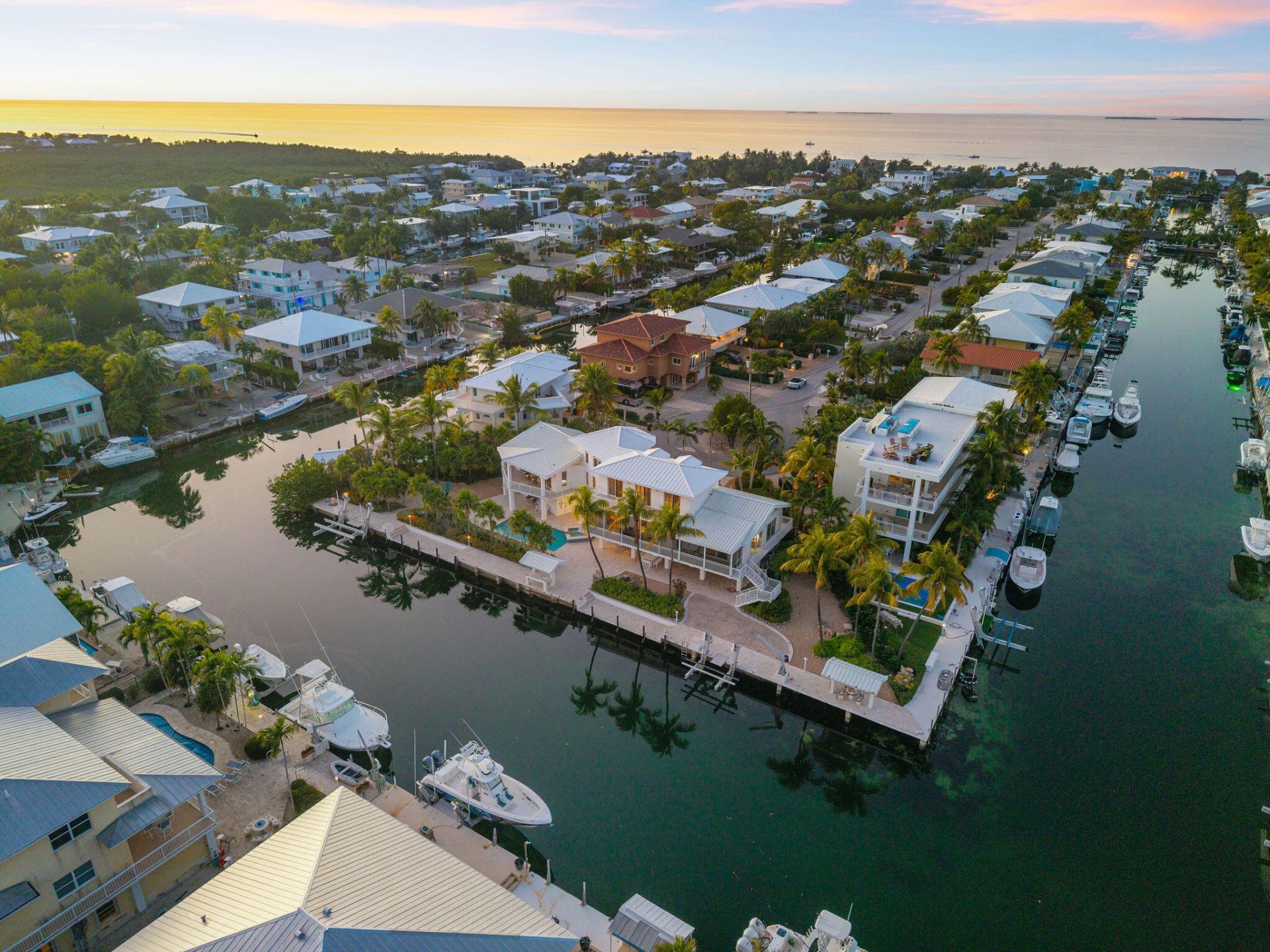 44 W Plaza Del Lago, Islamorada, FL 33036 Photo