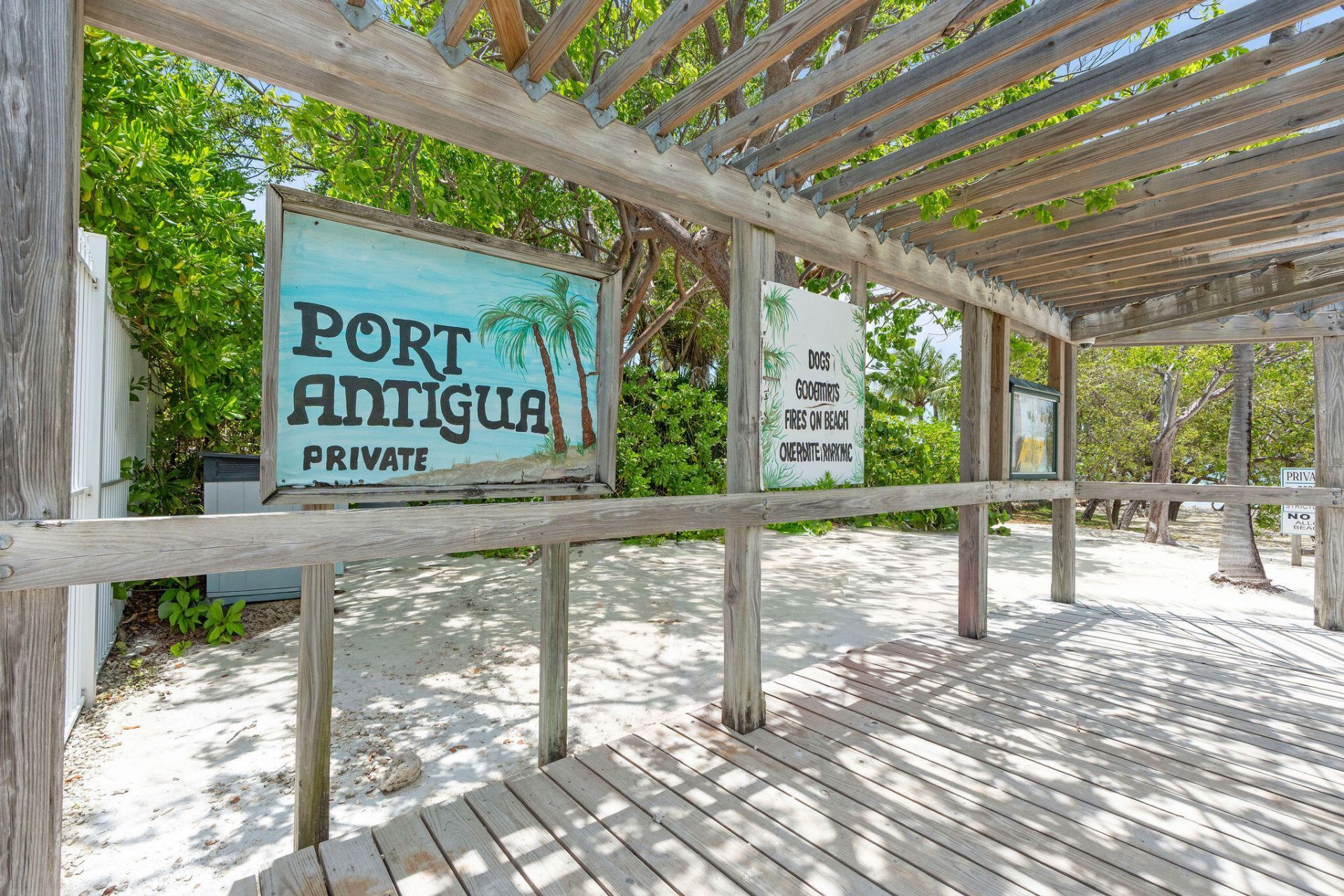 44 W Plaza Del Lago, Islamorada, FL 33036 Photo