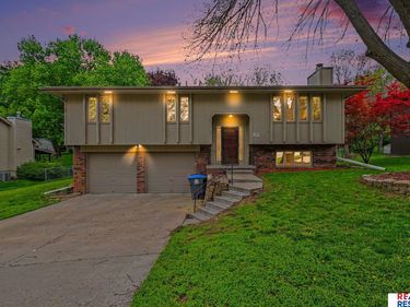 900 Mckenzie Avenue, Council Bluffs, IA 51503