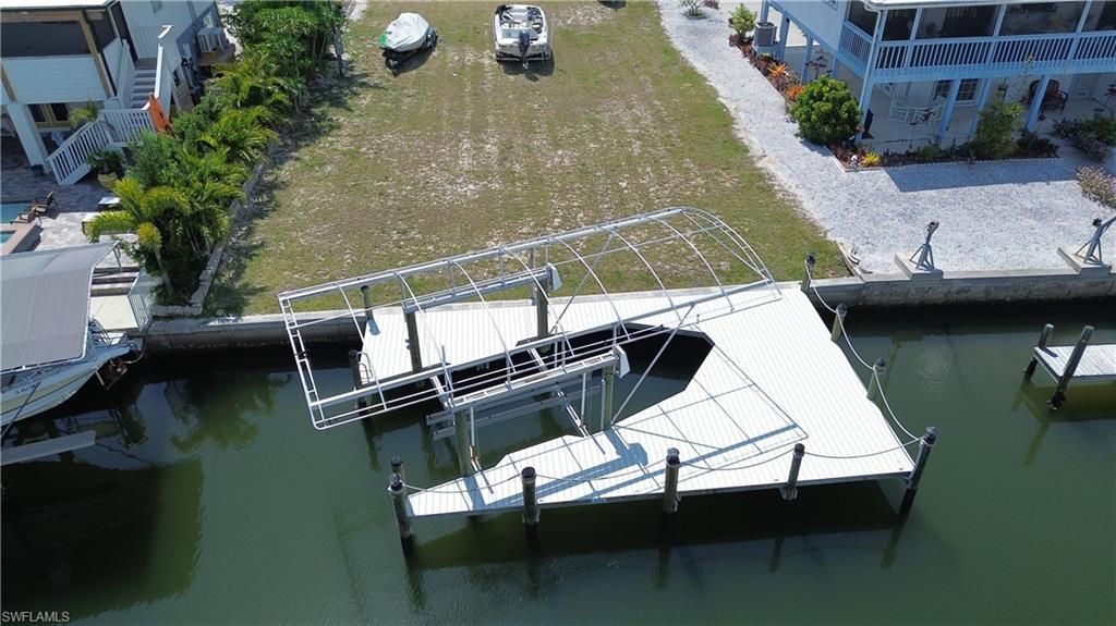 2480 Sycamore St, Saint James City, FL 33956 Photo