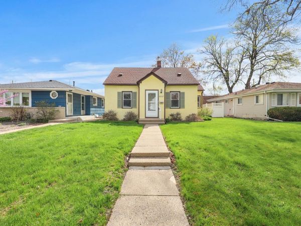 6337 Girard Avenue S, Richfield, MN 55423