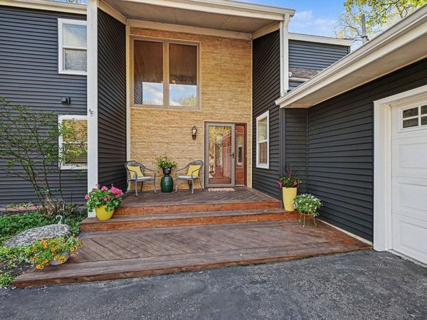 2804 Bryce Court, Burnsville, MN 55337