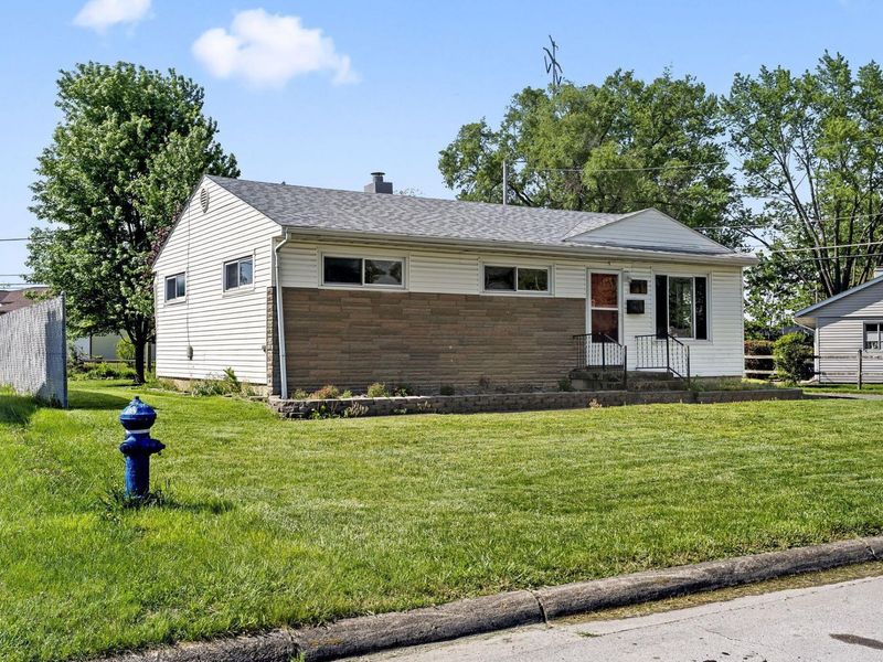 5385 Morning Drive, Hilliard, OH 43026 Photo 2